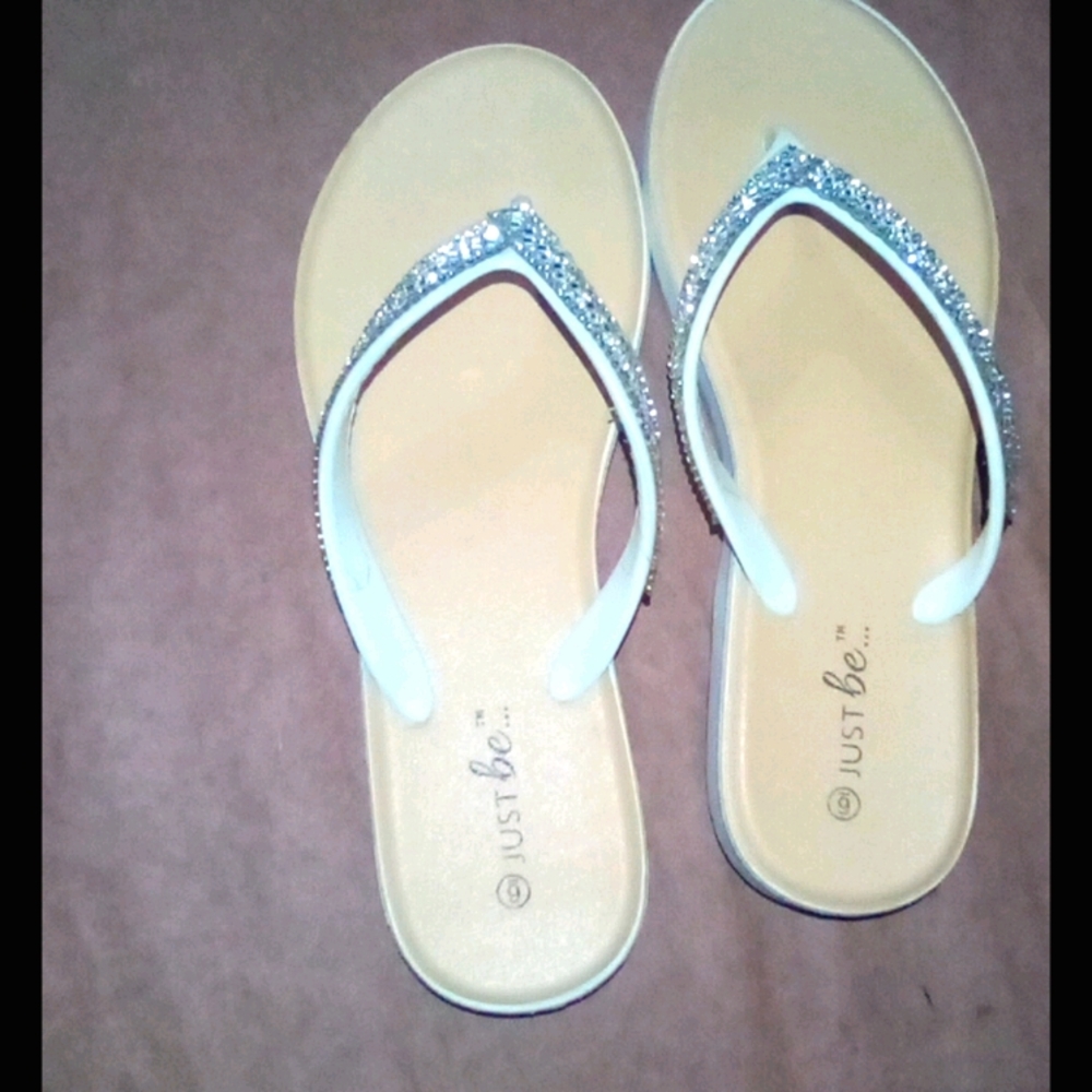 Thong sandals